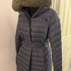 The North Face Women's belted Puffer Coat